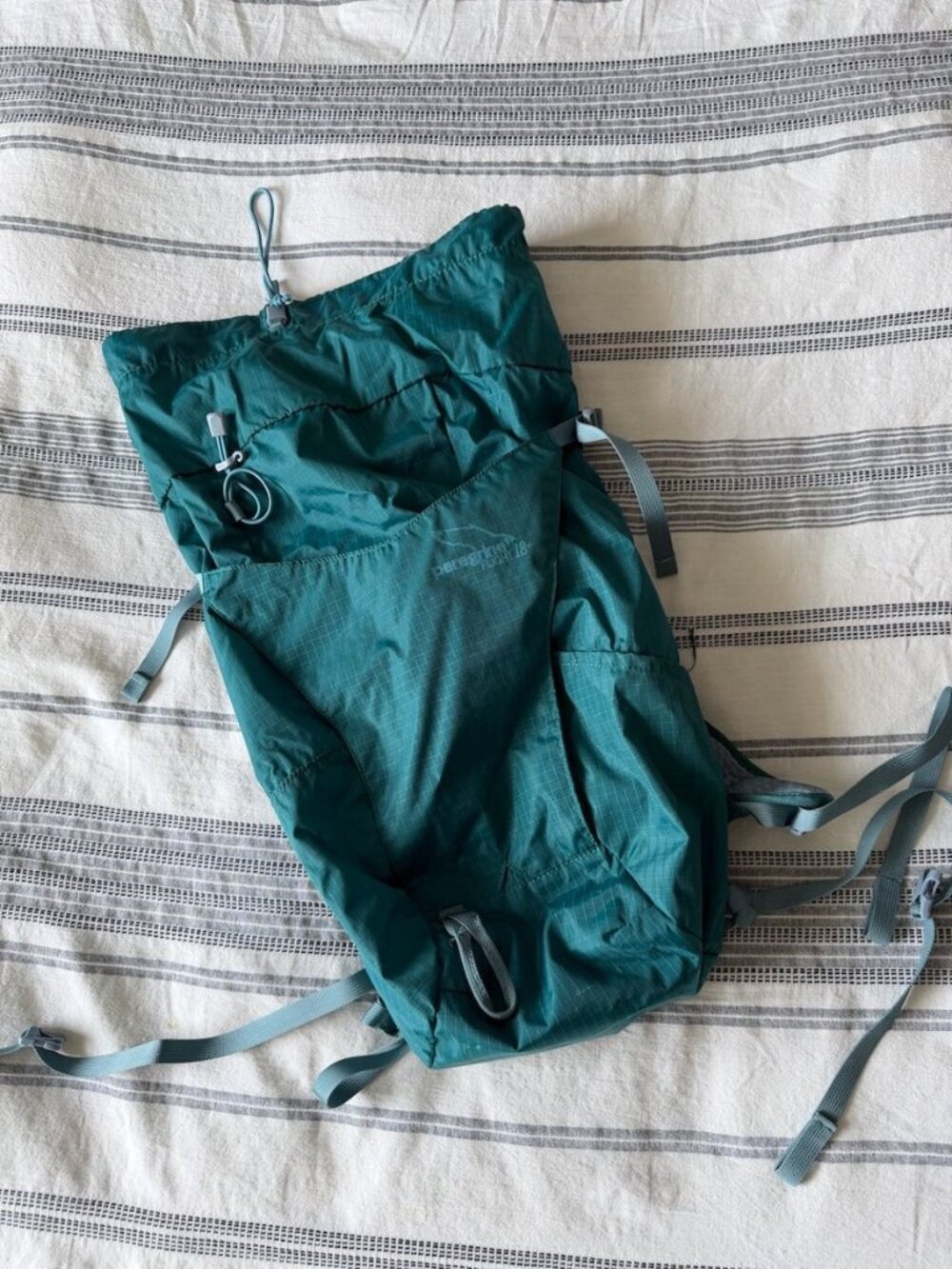 Peregrine Flight 18+ Teal Ultralight Packable Hiking Daypack 18L